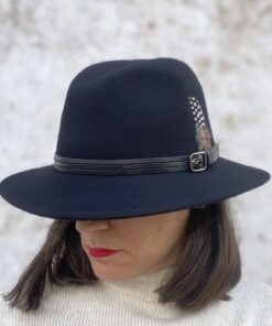 SOMBRERO INDIANA PLUMA NEGRO