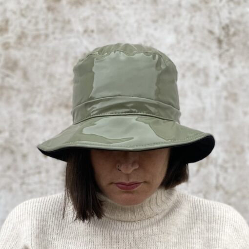 GORRO IMPERMEABLE VERDE - Imagen 2