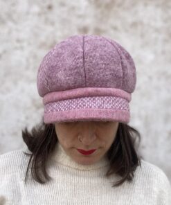 Alternative view of GORRA LANA ROSA