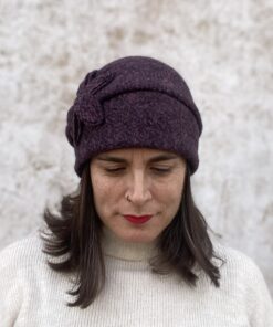 Alternative view of GORRO LANA GRANATE