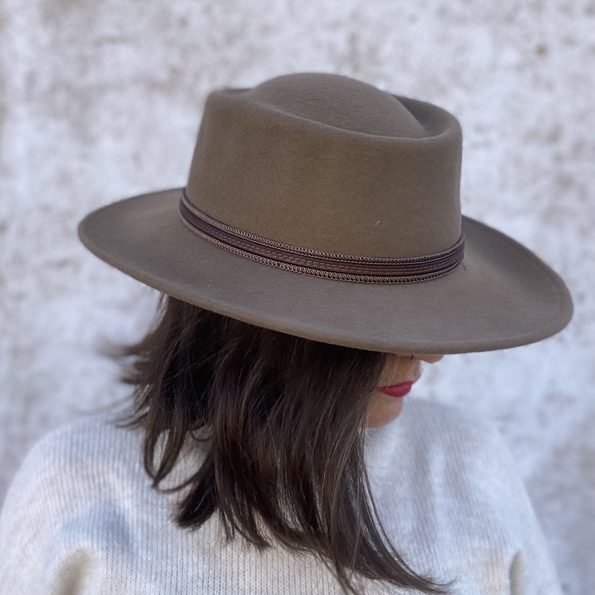 SOMBRERO GAMBLER BEIGE - Imagen 2